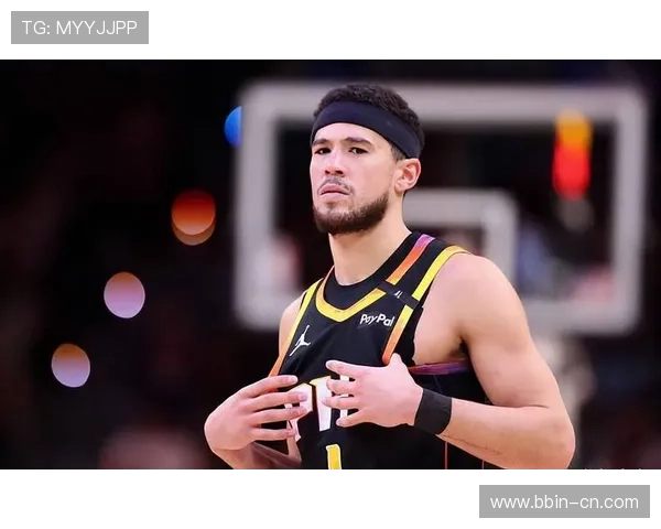 布克今日赛场发挥均衡展现稳定贡献度持续领衔球队整体攻防表现力