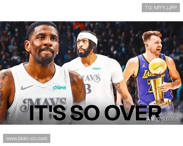 湖人豪取胜利赛后高举冠军奖杯全队合影晒照两字留言点燃球迷热情